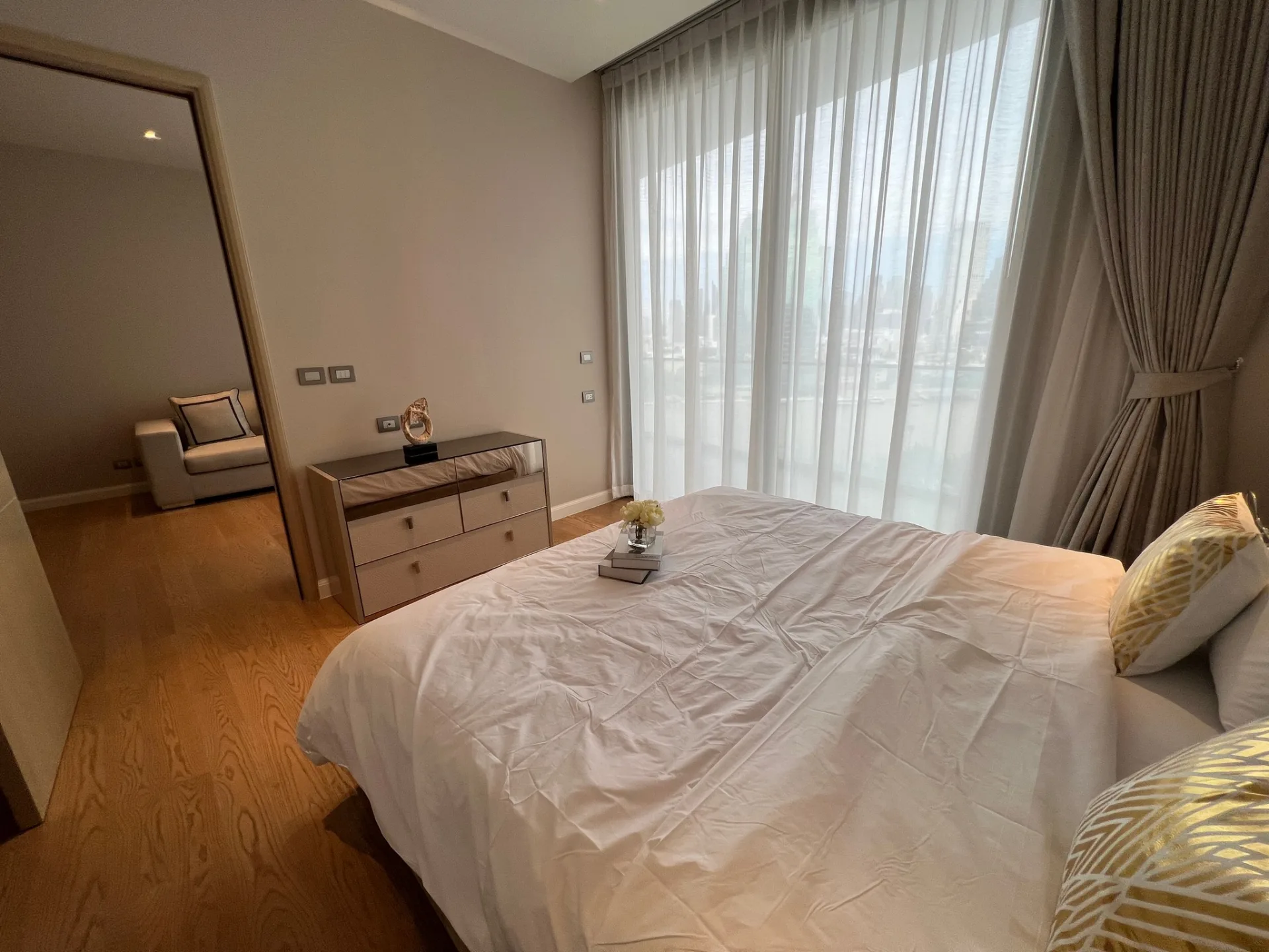 Property photos for Magnolias Waterfront Residences