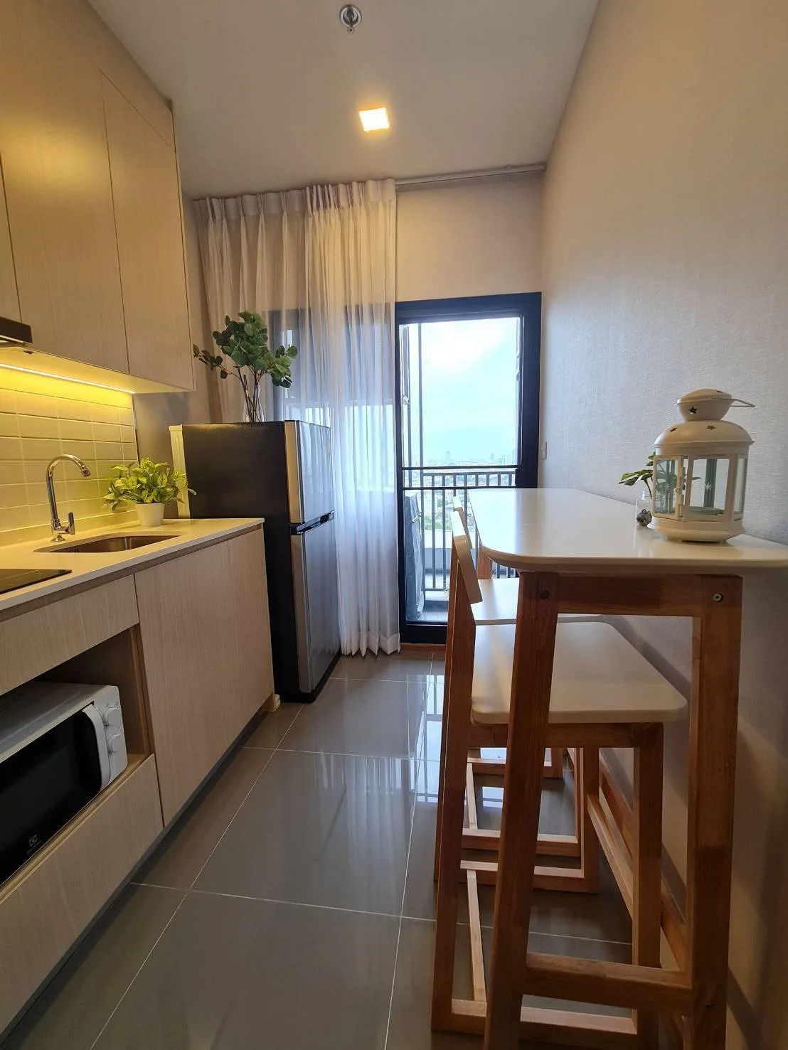 Property photos for Metris Rama 9-ramkhamhaeng