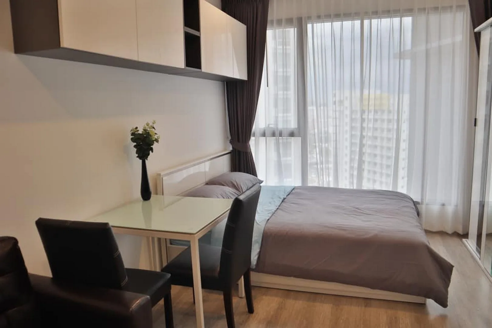 Property photos for Ideo Mobi Asoke