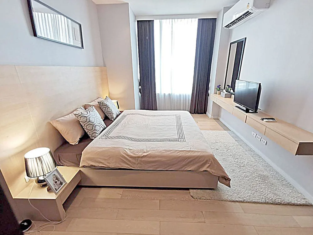 Property photos for Eight Thonglor Residence