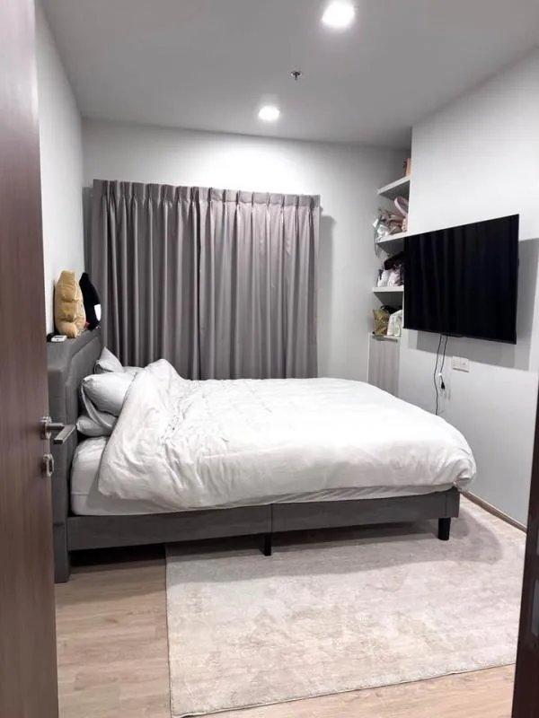 Property photos for Metris Pattanakarn