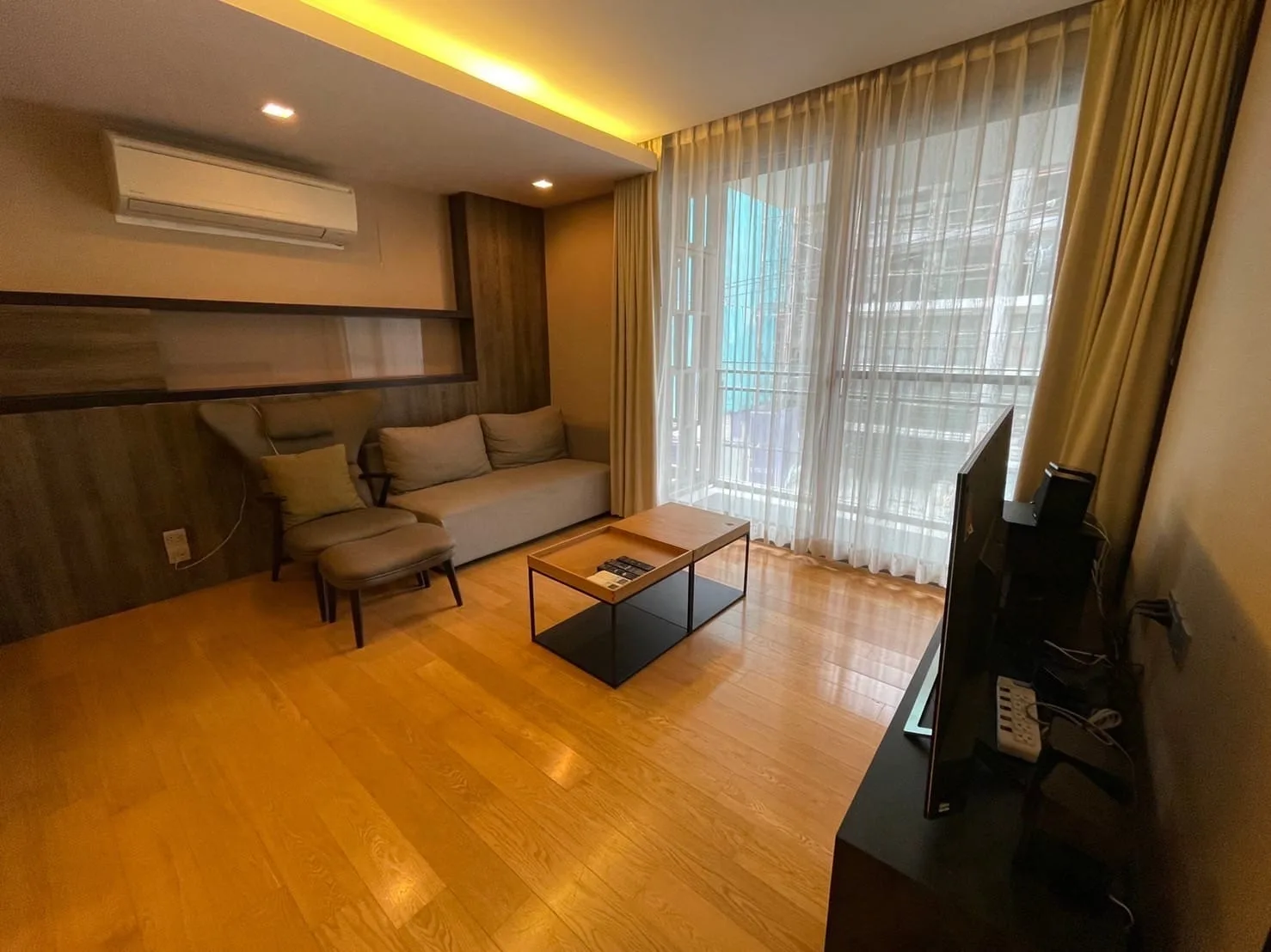 Property photos for Via Botani