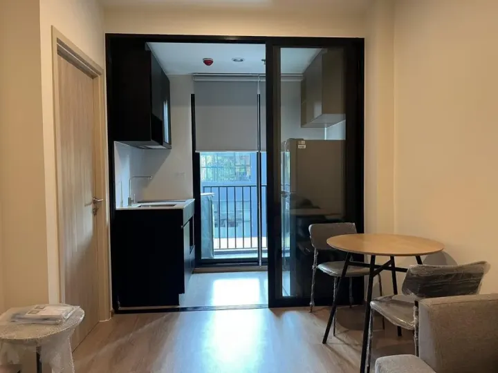 Property photos for Nue District R9