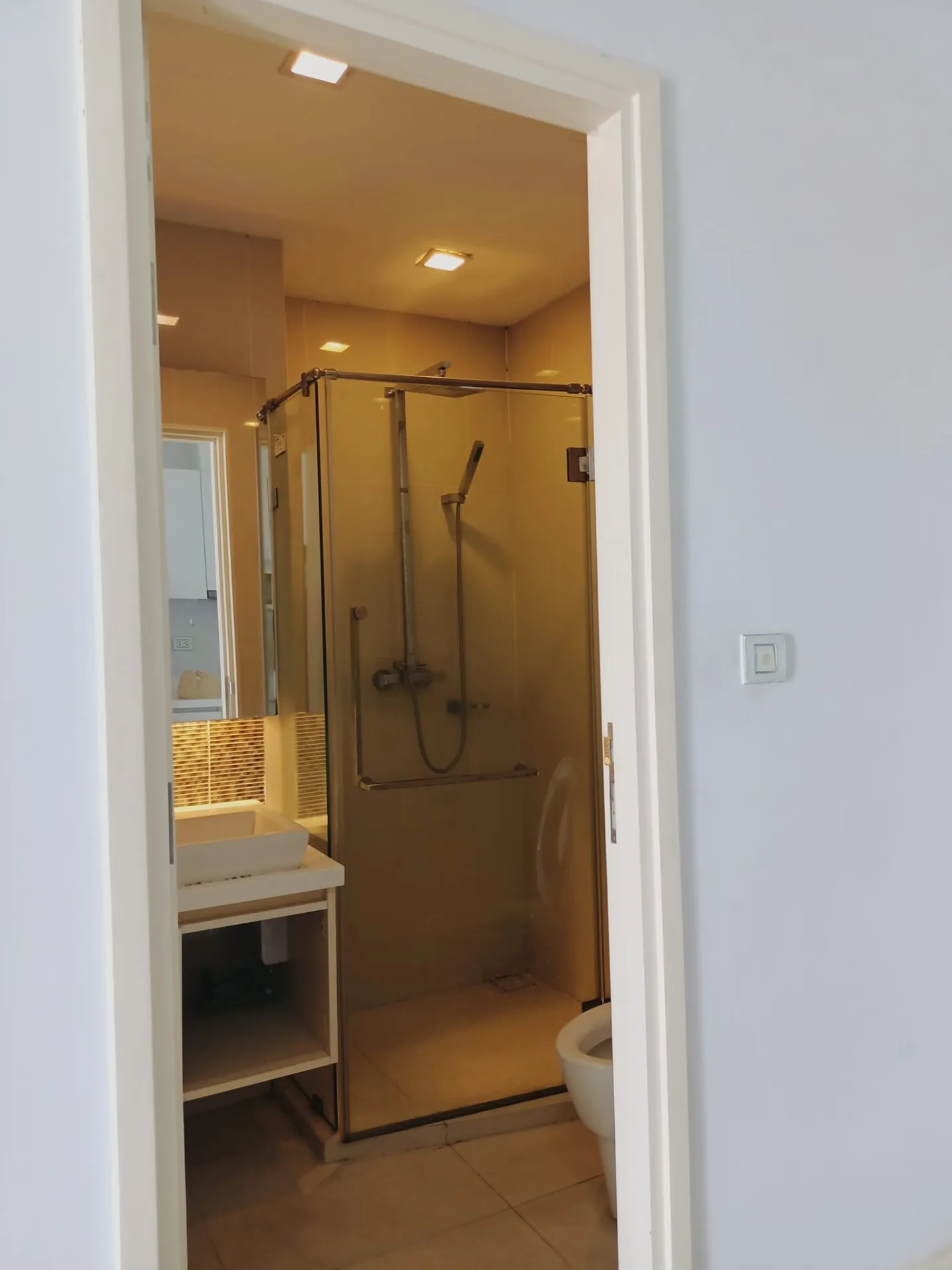 Property photos for Condolette Ize Ratchathewi
