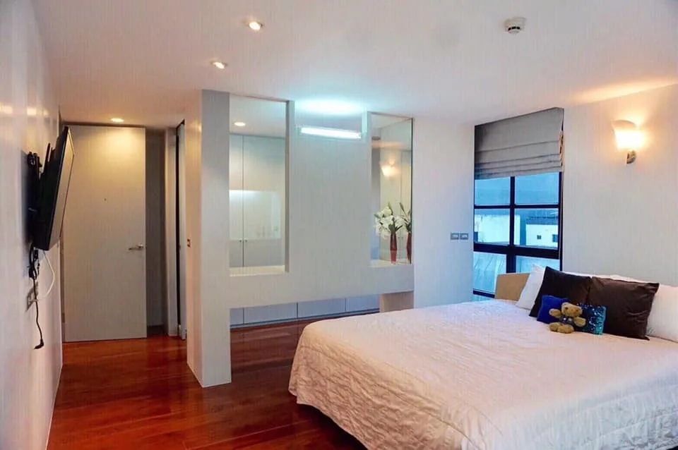 Property photos for Silom Terrace