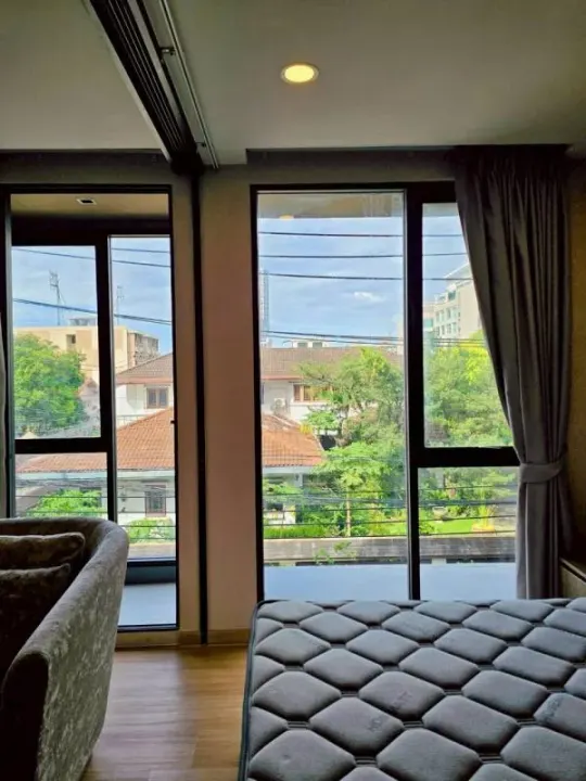 Property photos for Lloyd Soonvijai-thonglor