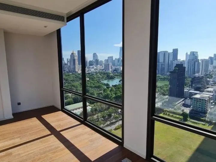 Property photos for Muniq Langsuan