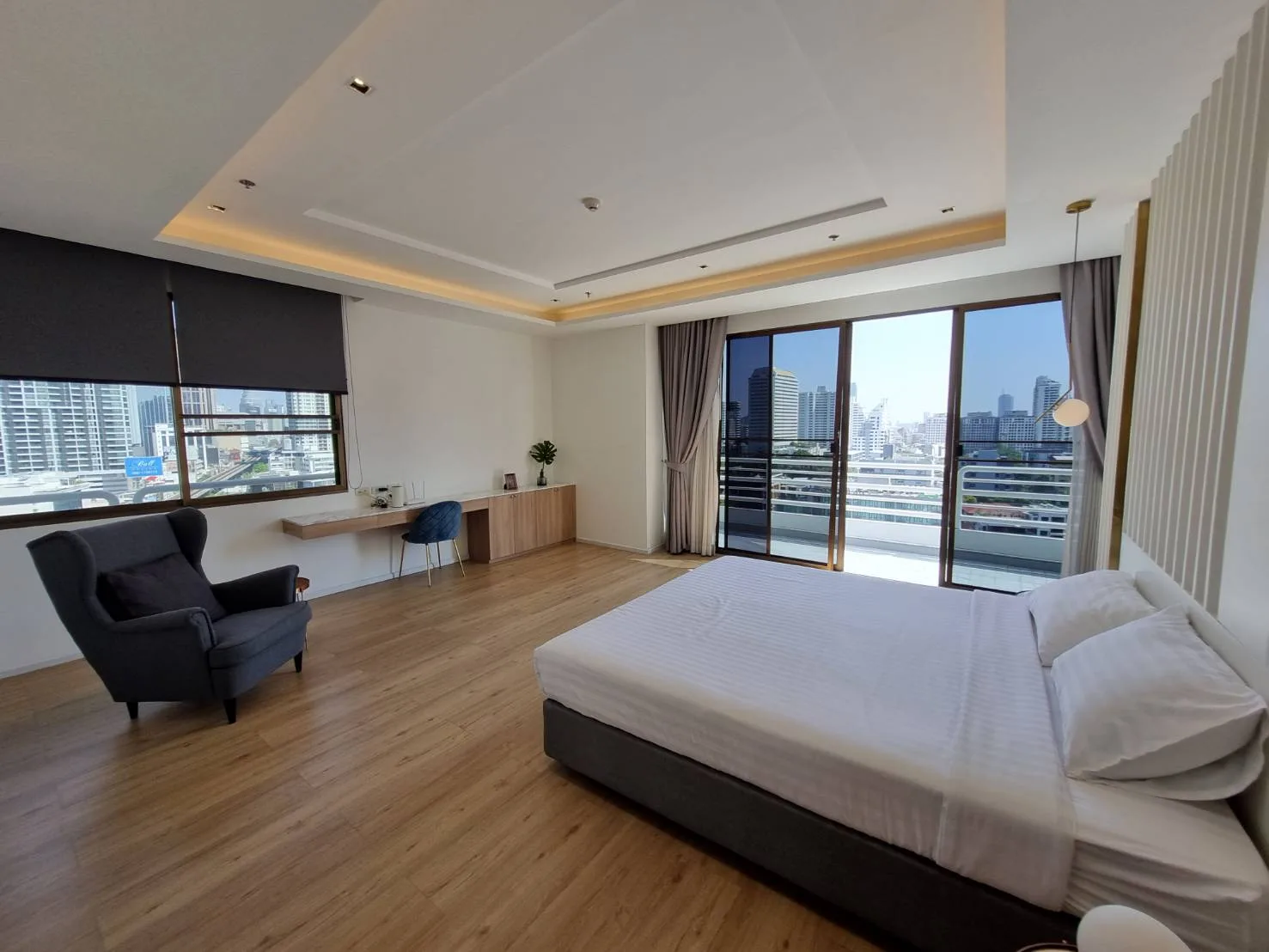 Property photos for The Pearl 49