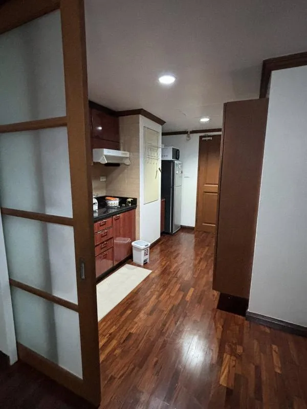 Property photos for Lake Avenue 16