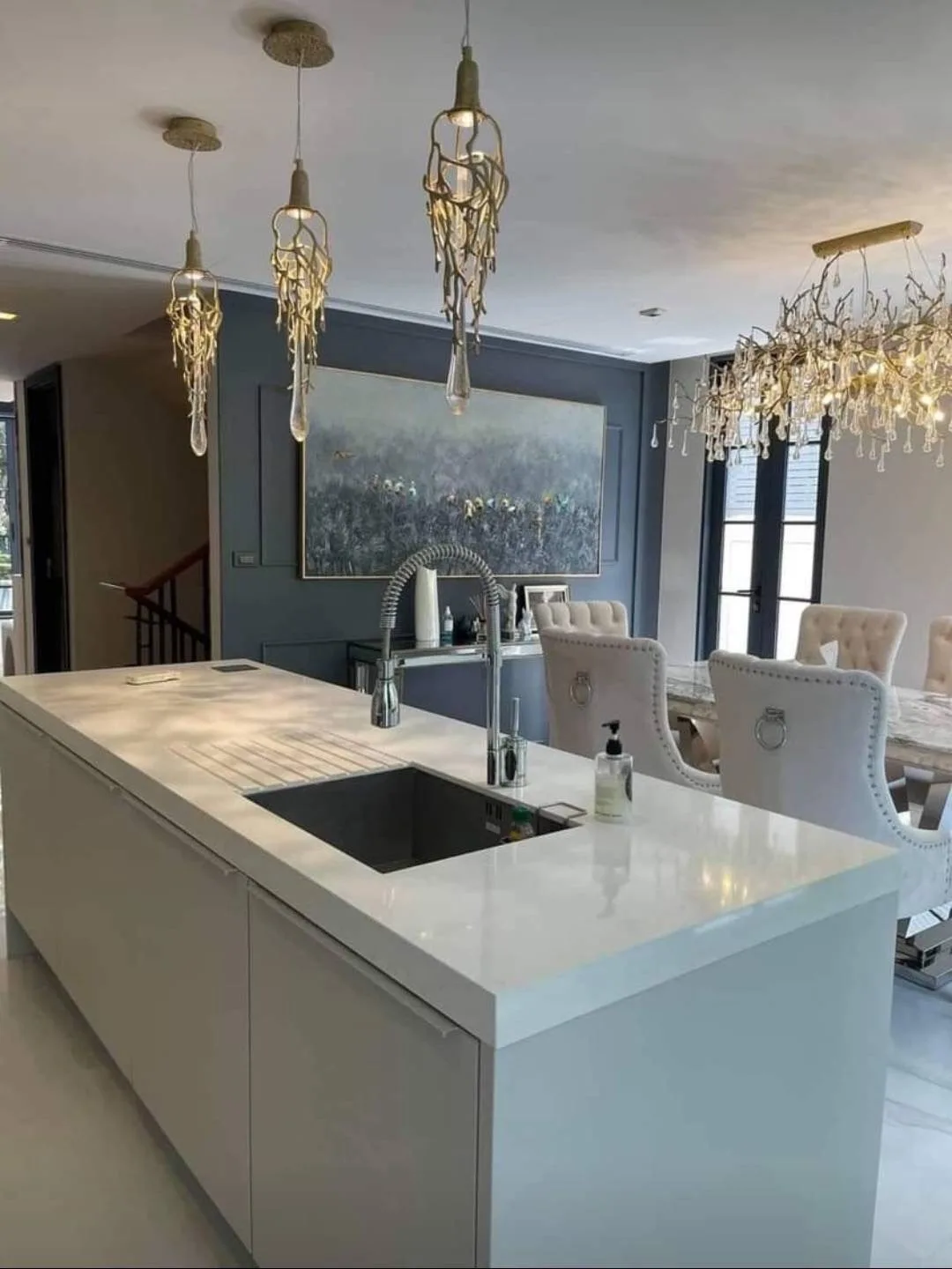 Property photos for Quarter 31