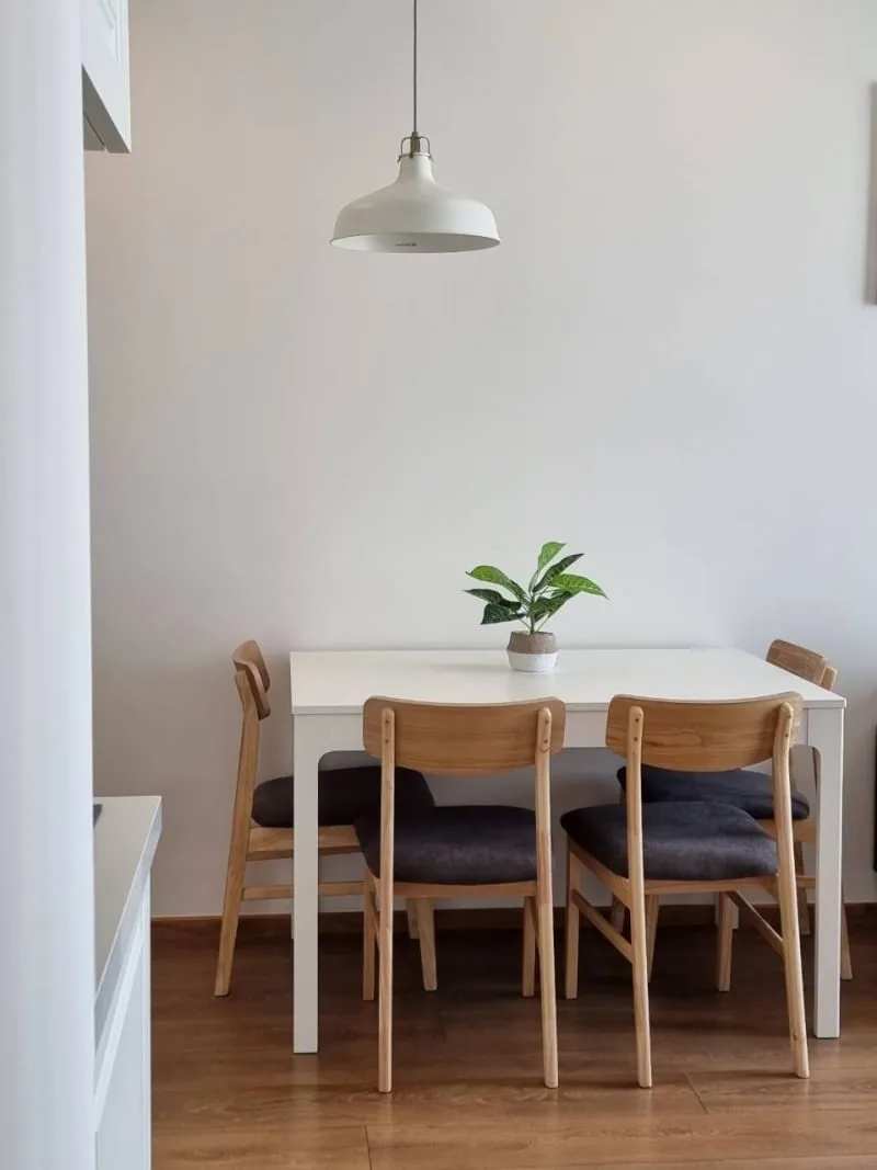 Property photos for Noble BE 33