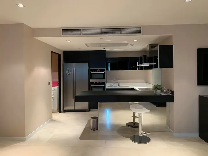 Property photos for Eight Thonglor Residence