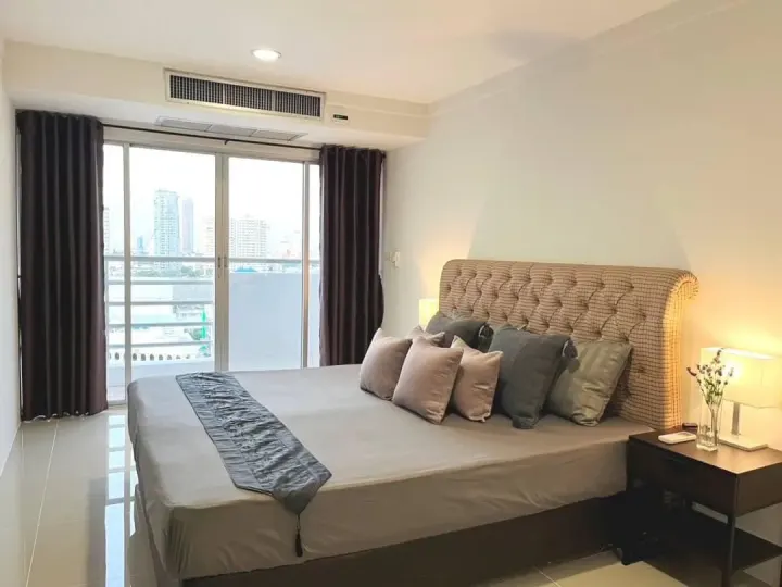 Property photos for The Waterford Diamond