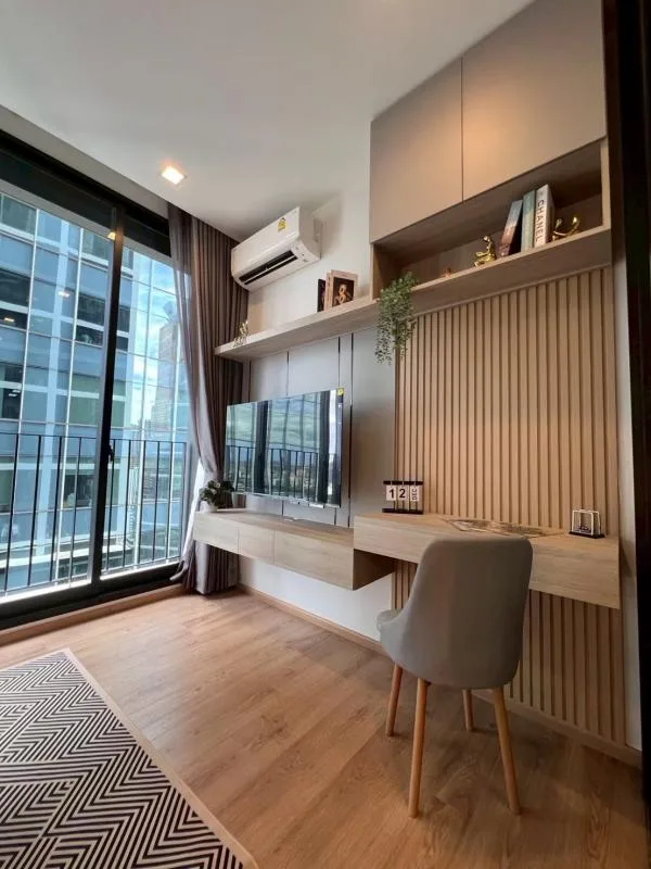 Property photos for Noble Around Ari