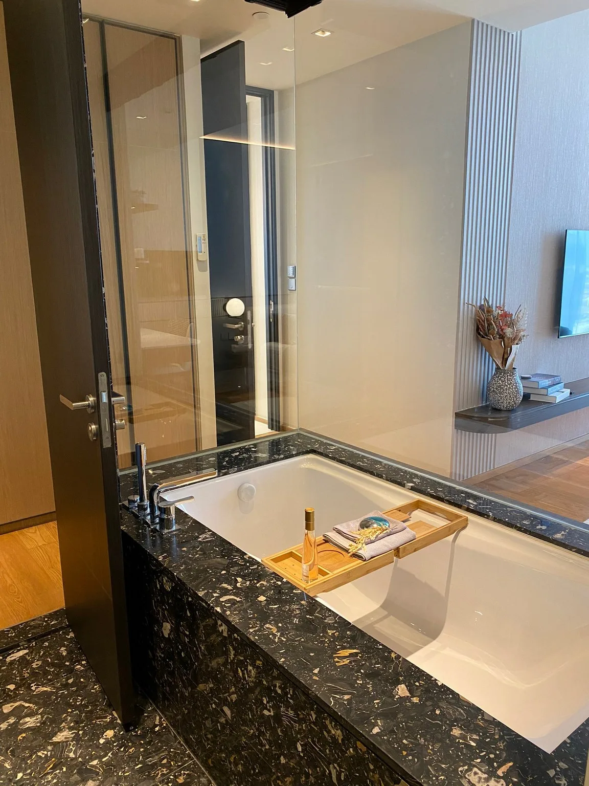 Property photos for BEATNIQ Sukhumvit 32