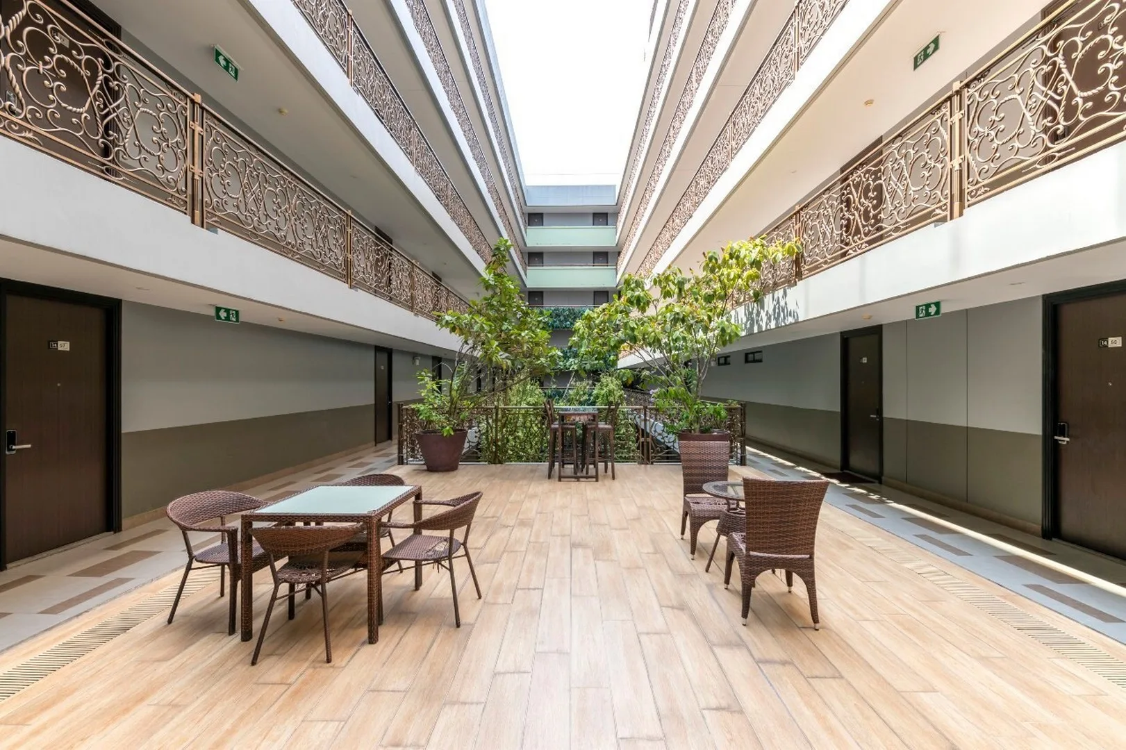 Property photos for Tidy Deluxe Sukhumvit 34