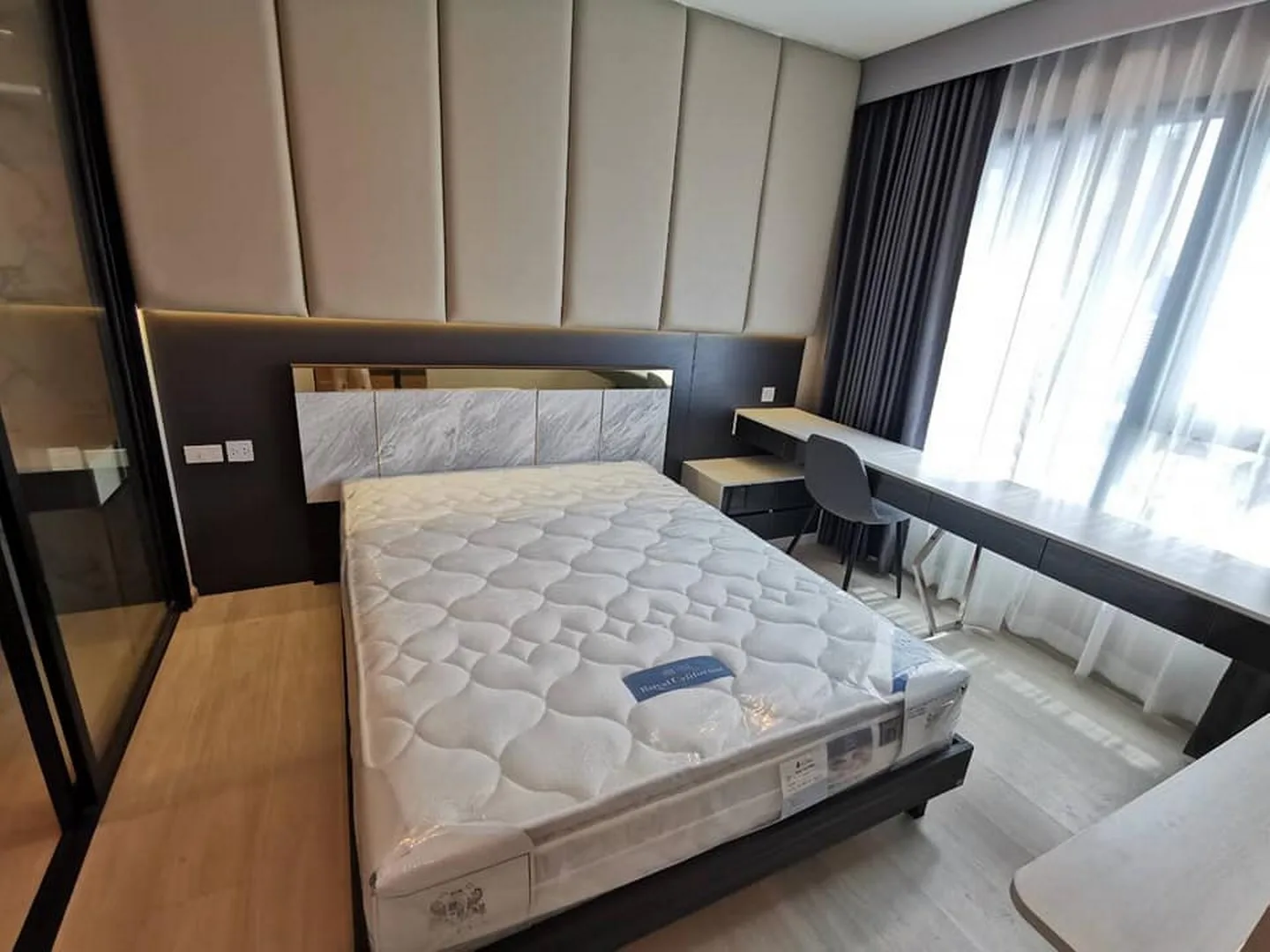 Property photos for Life Asoke