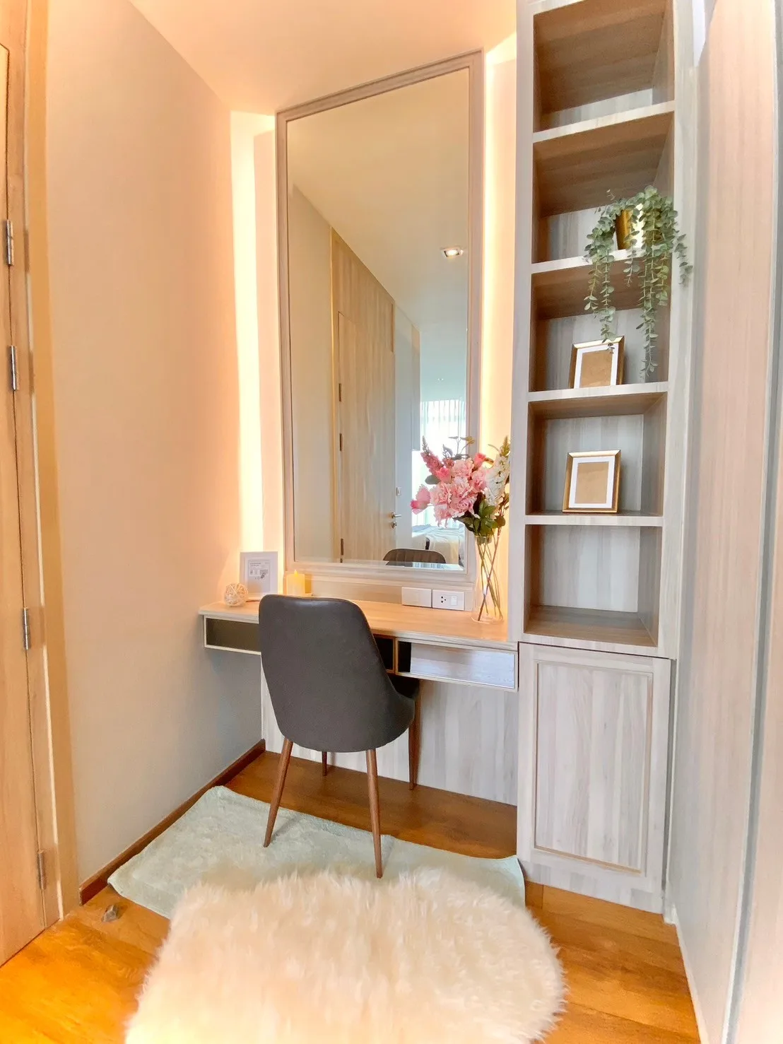 Property photos for Park Origin Phromphong