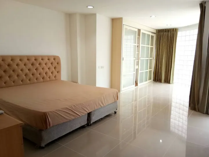 Property photos for The Waterford Park Sukhumvit 53
