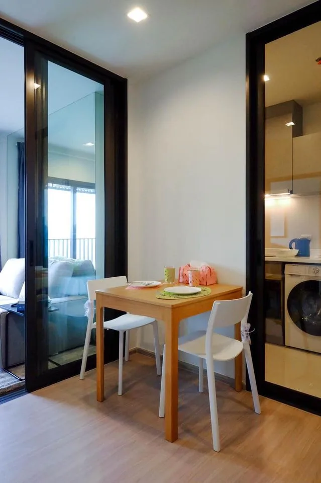 Property photos for Life Asoke Hype