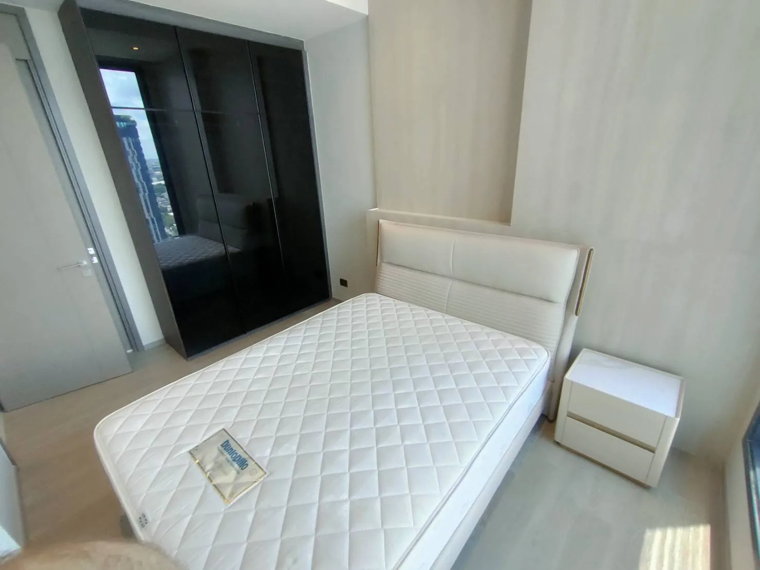 Property photos for Hyde Heritage Thonglor