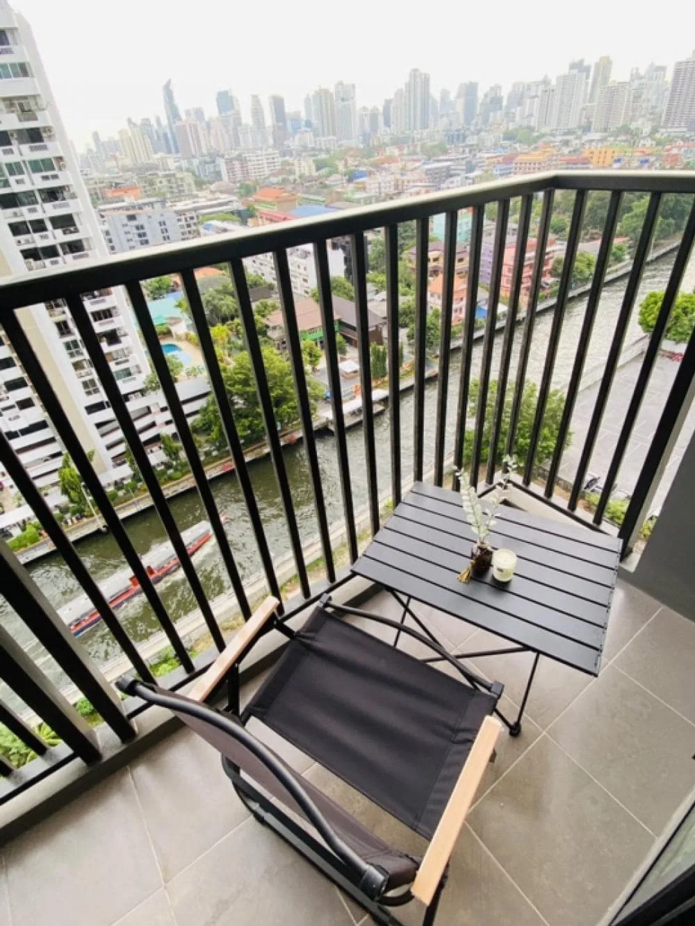 Property photos for The Base Phetchaburi-thonglor
