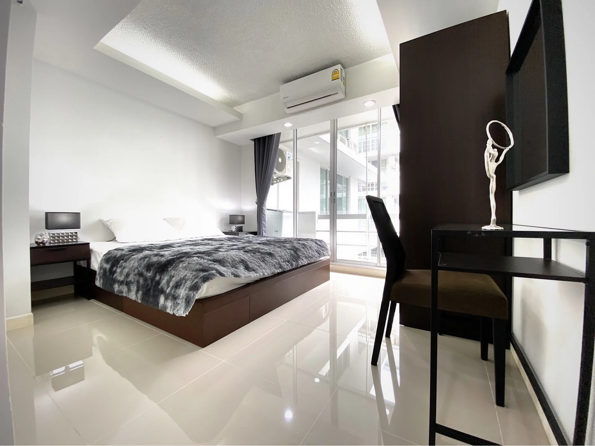Property photos for The Waterford Sukhumvit 50 Onnut