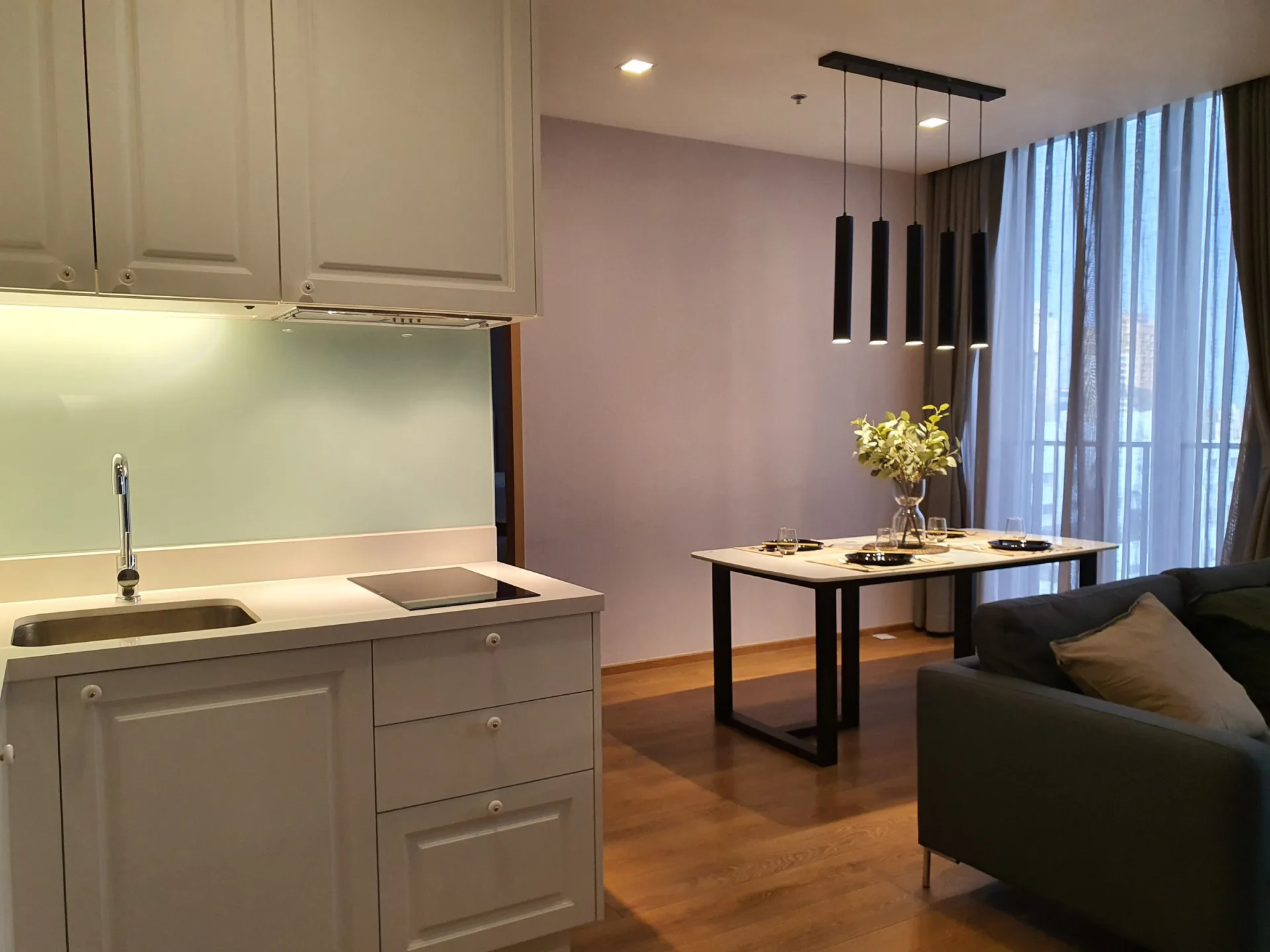 Property photos for Noble BE 33