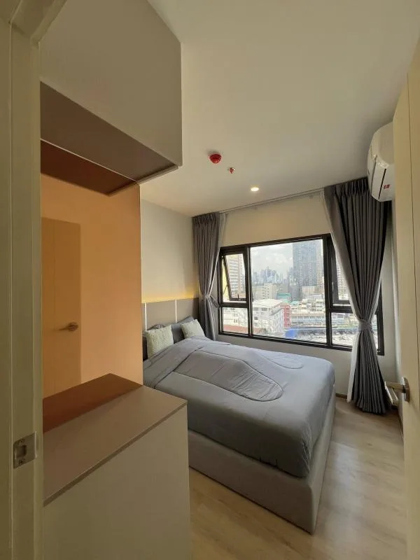 Property photos for Life Rama 4 - Asoke