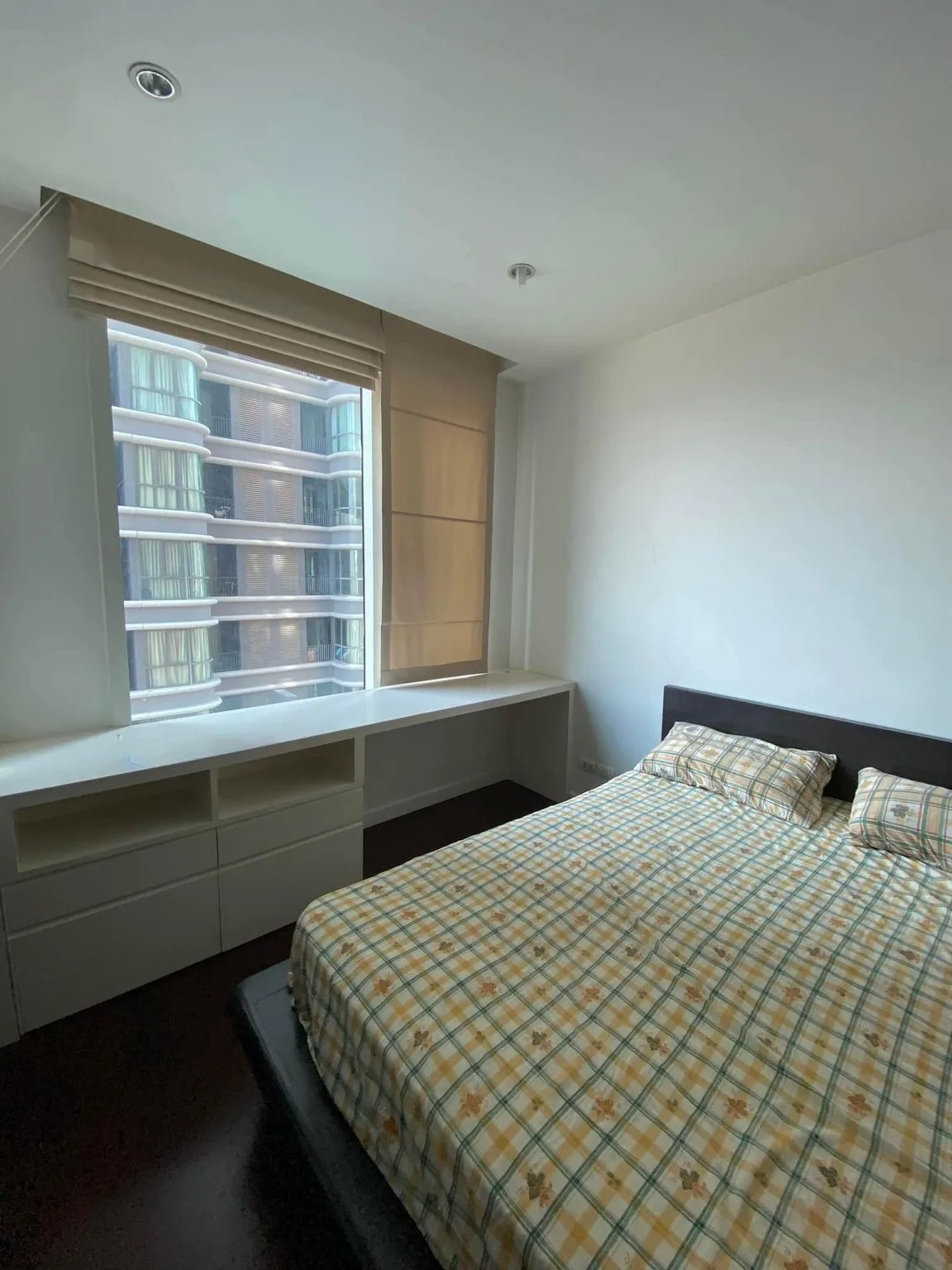 Property photos for MANHATTAN CHIDLOM