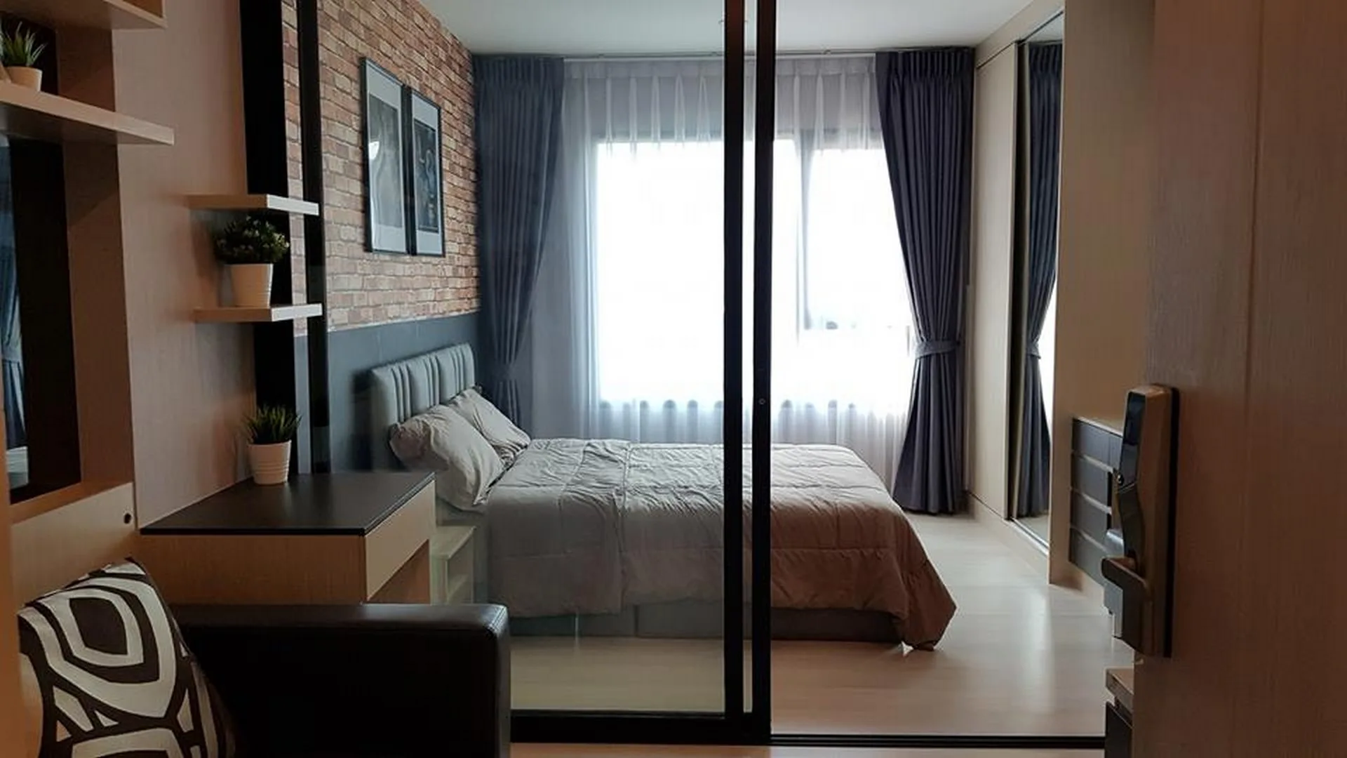 Property photos for Life Asoke