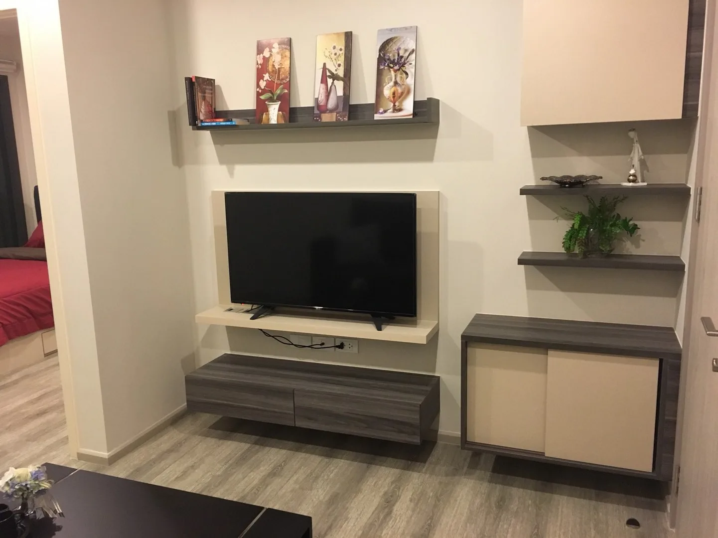 Property photos for Centric Ari Station