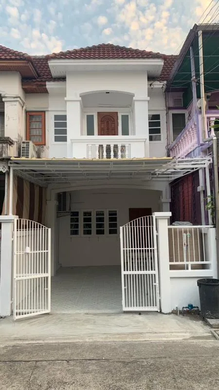Property photos for Townhouse Onnut 16