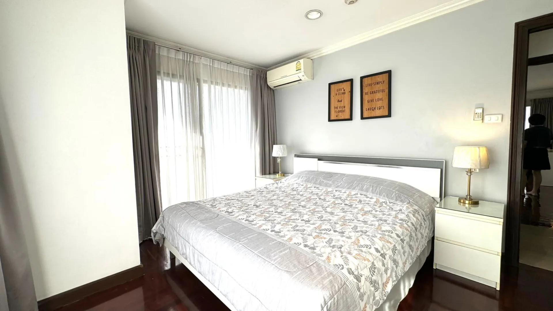 Property photos for Richmond Palace