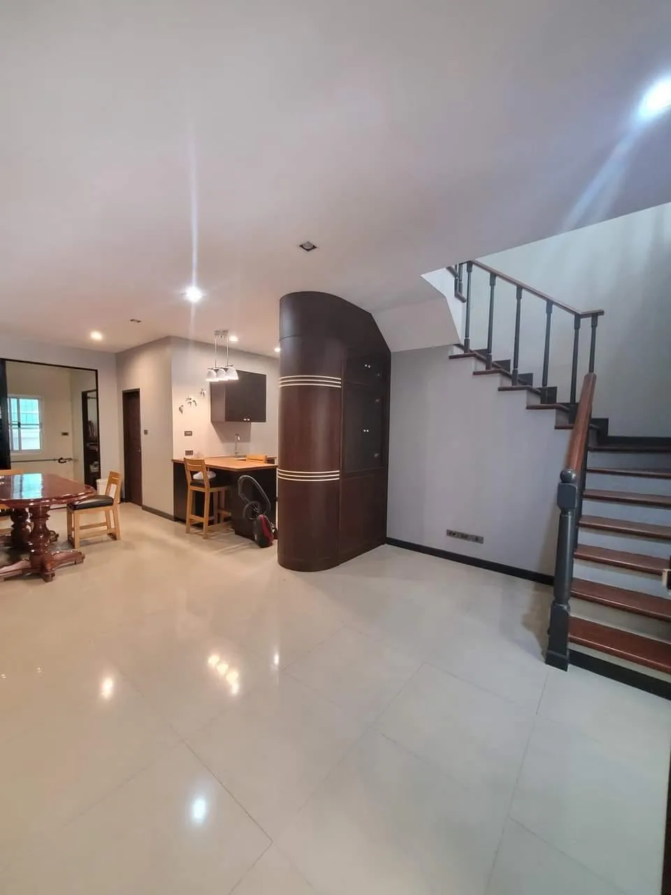 Property photos for Baan Klang Krung Sathon-narathiwas