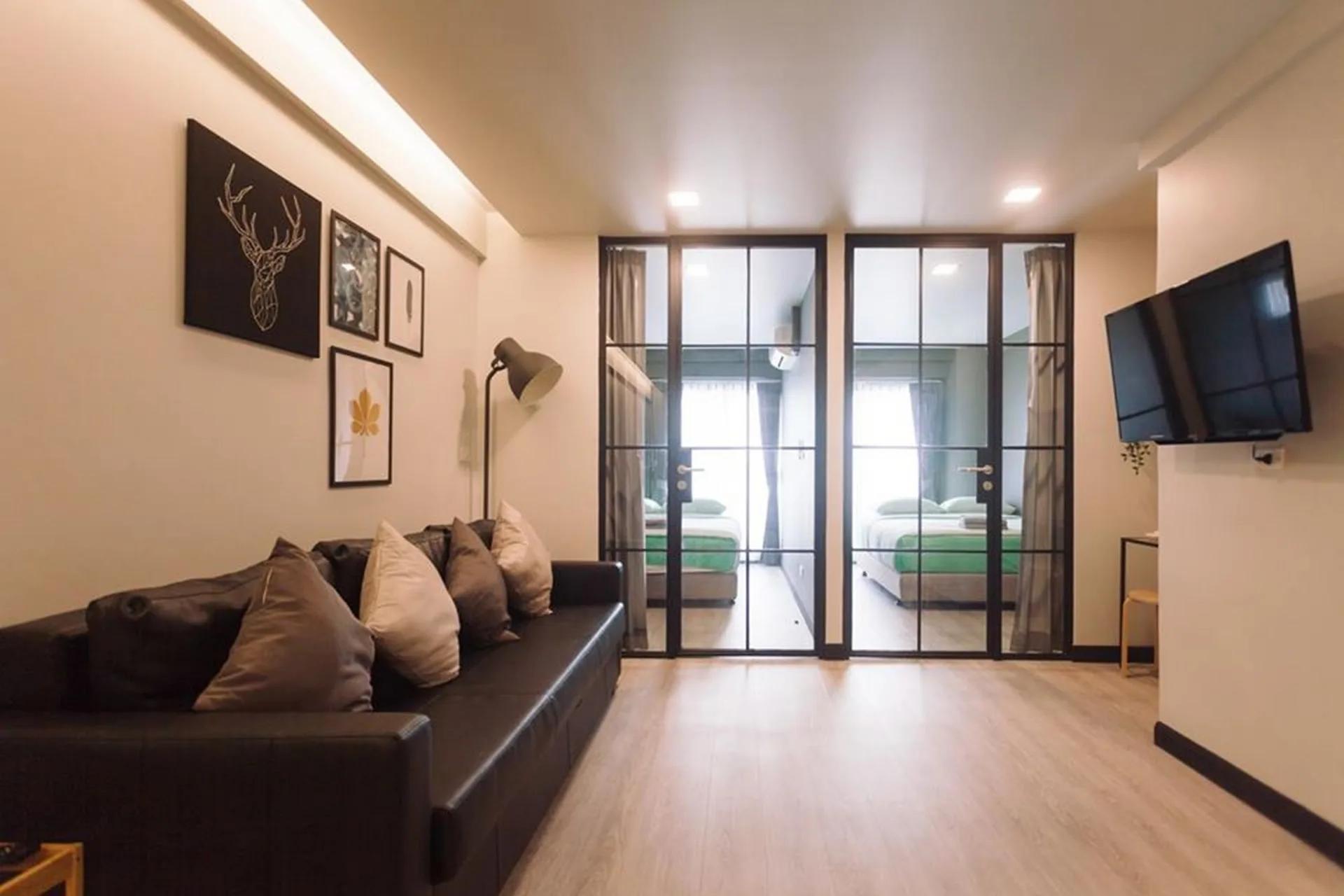 Property photos for State Tower