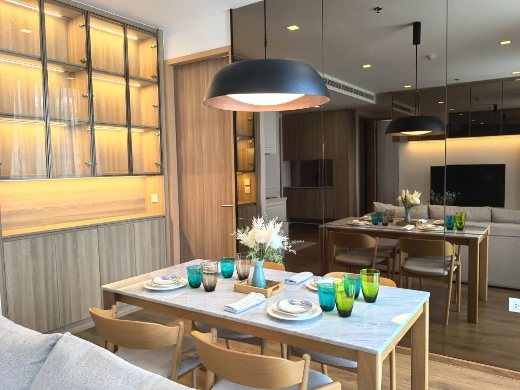 Property photos for Noble BE 33