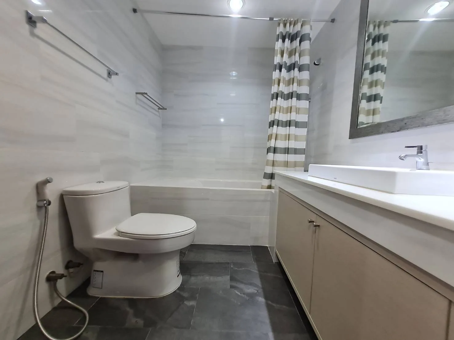 Property photos for Baan Suanpetch