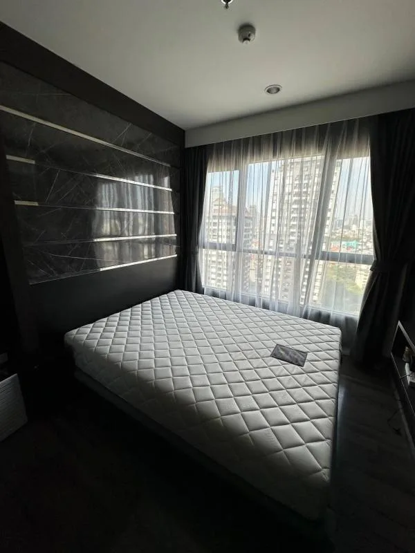 Property photos for The Base Park East Sukhumvit 77