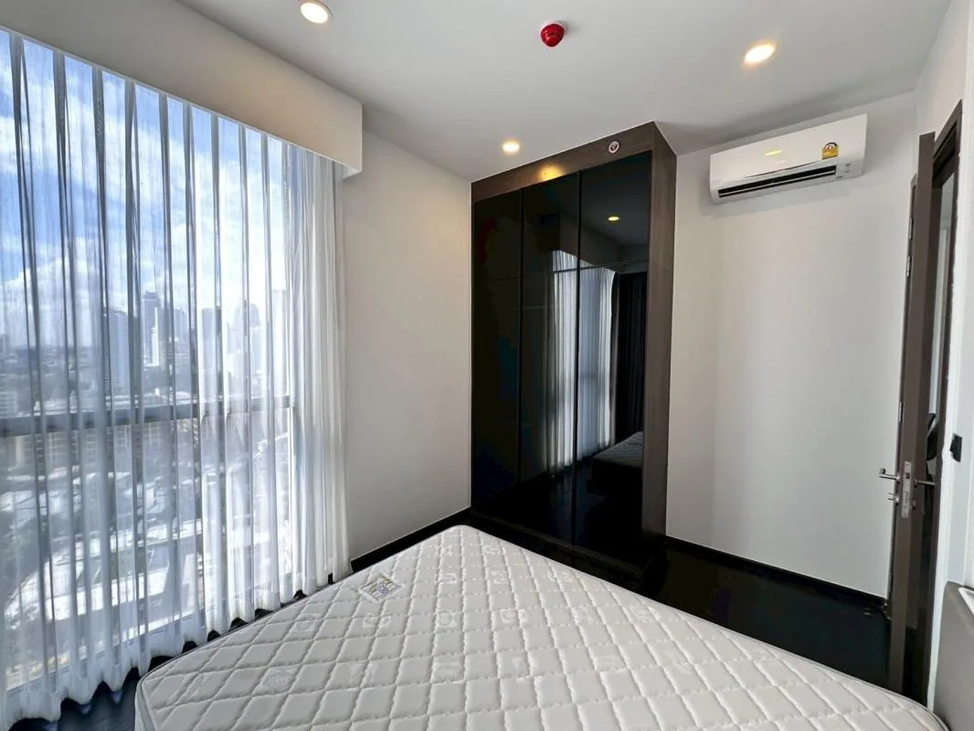 Property photos for Park Origin Thonglor