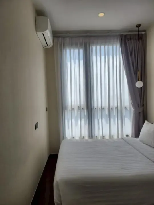 Property photos for Park Origin Thonglor