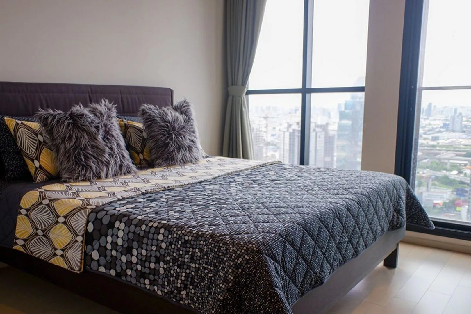 Property photos for Noble Ploenchit