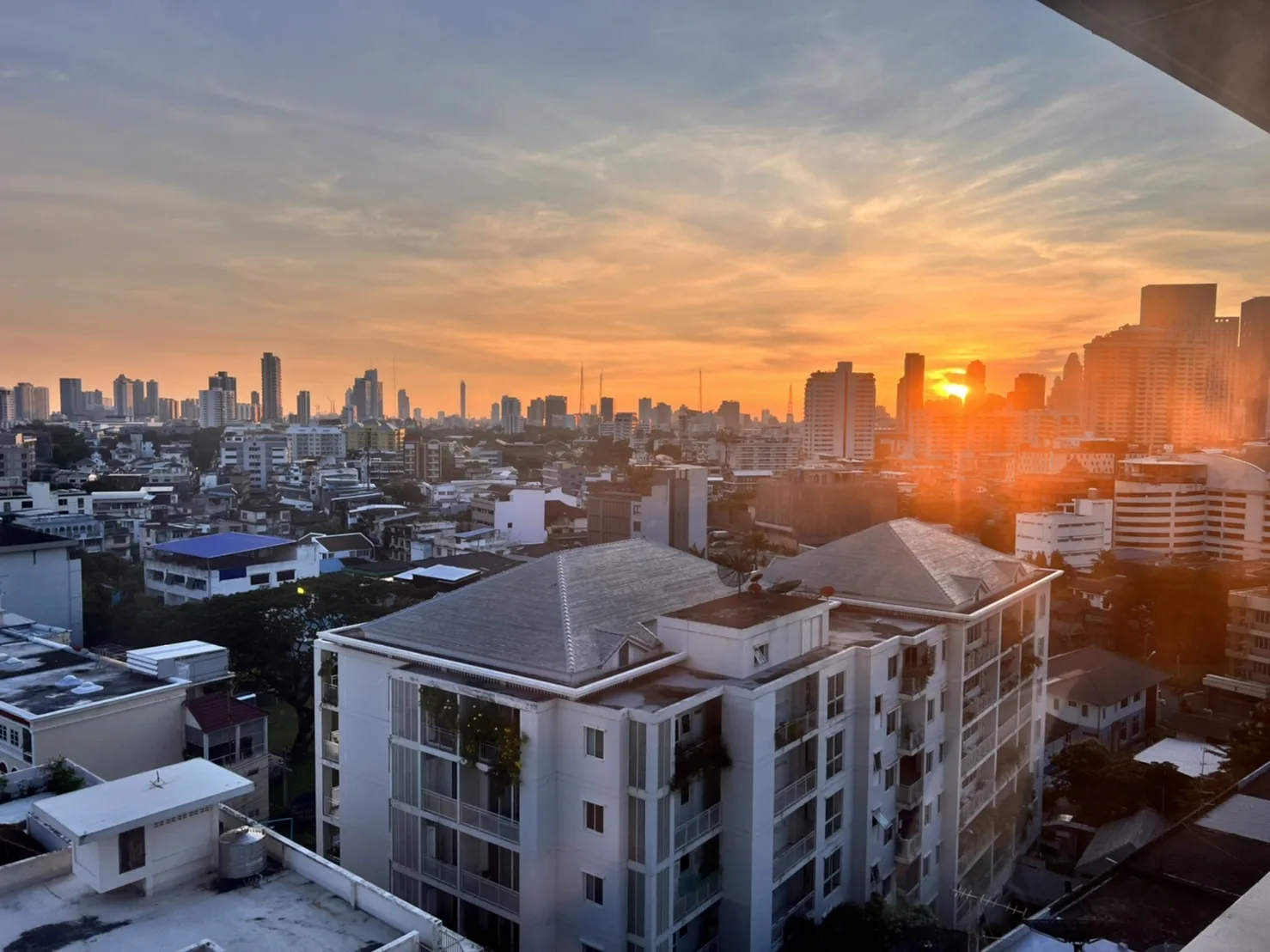 Property photos for Amanta Lumpini