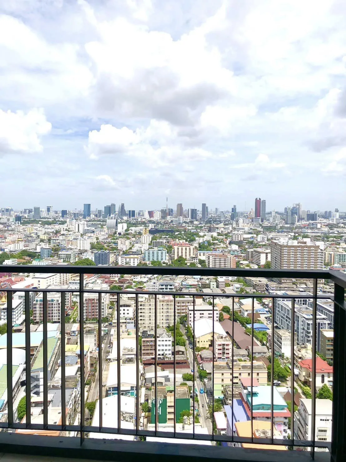 Property photos for Life Ratchadapisek