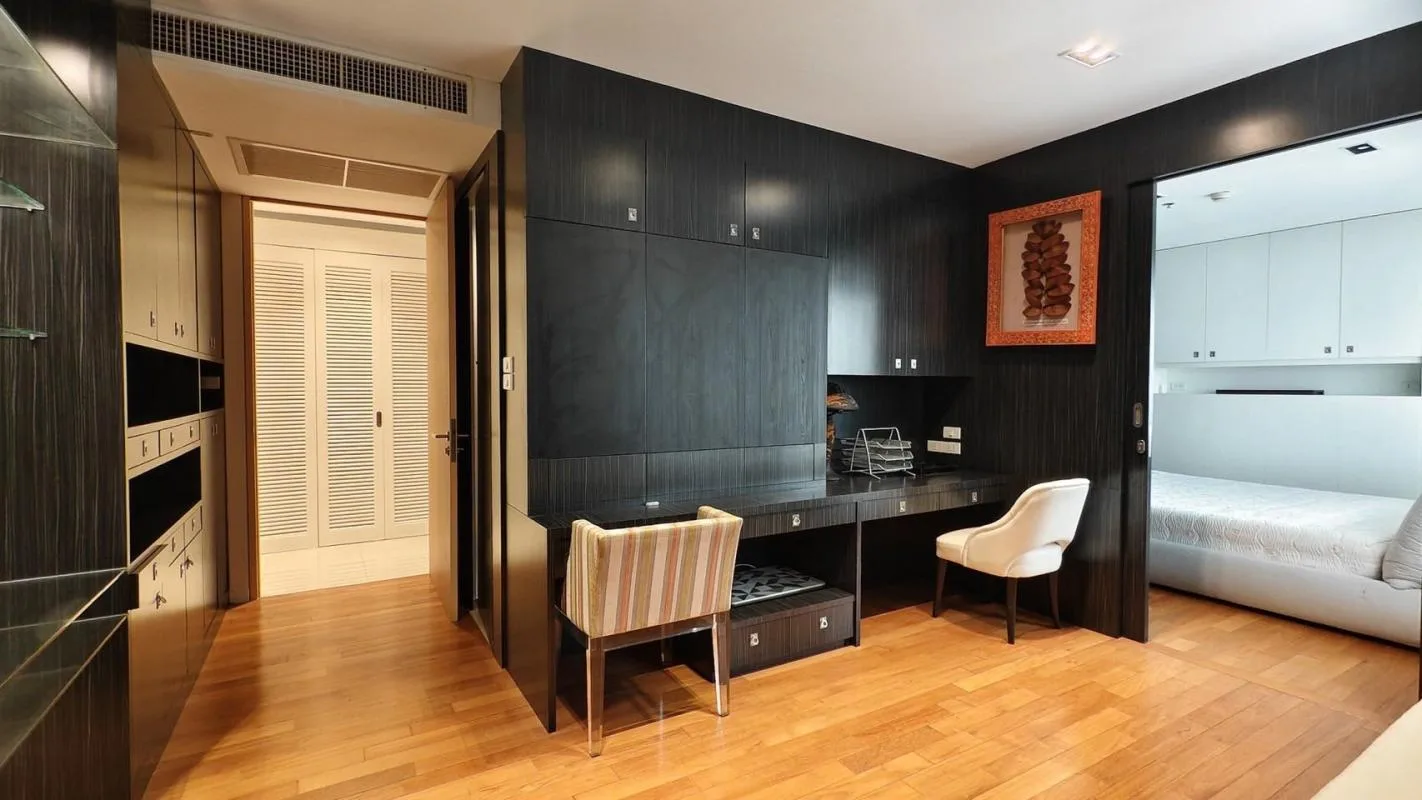 Property photos for Amanta Lumpini