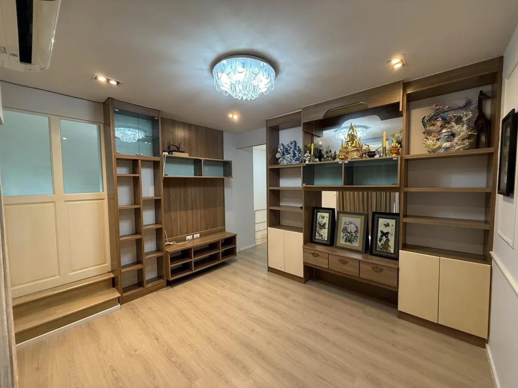 Property photos for Baan Klang Muang Sukhumvit 77