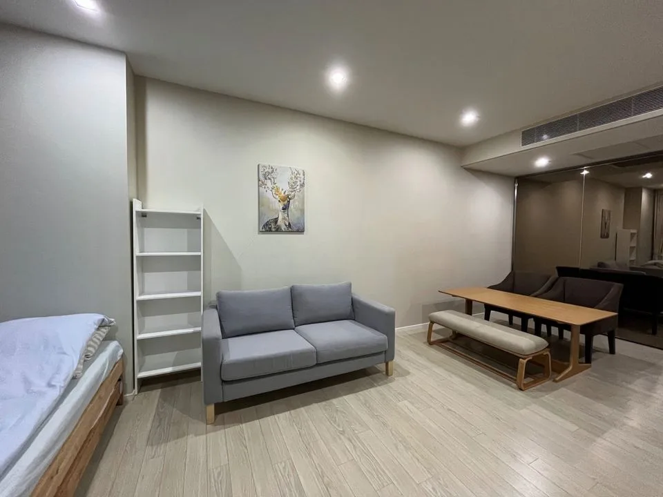 Property photos for The Room Sukhumvit 21