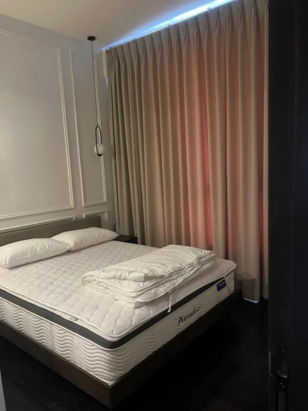 Property photos for Park Origin Thonglor