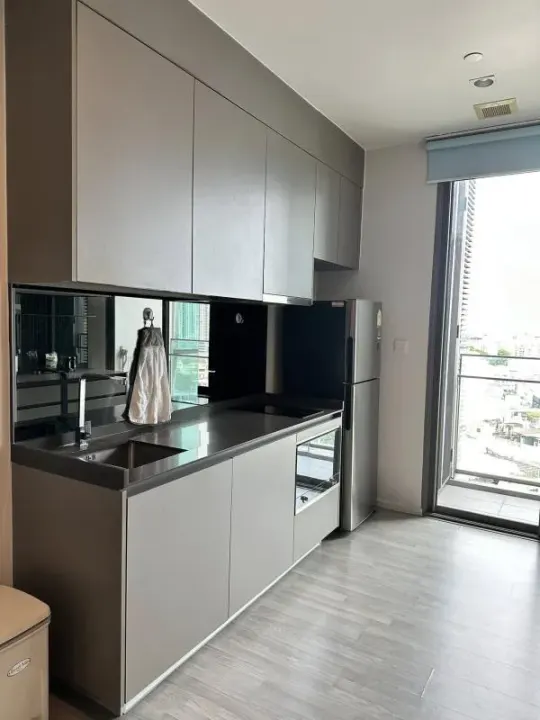 Property photos for The Room Sukhumvit 69