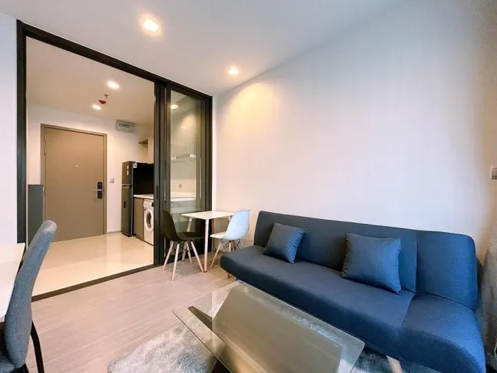 Property photos for Life Asoke Hype